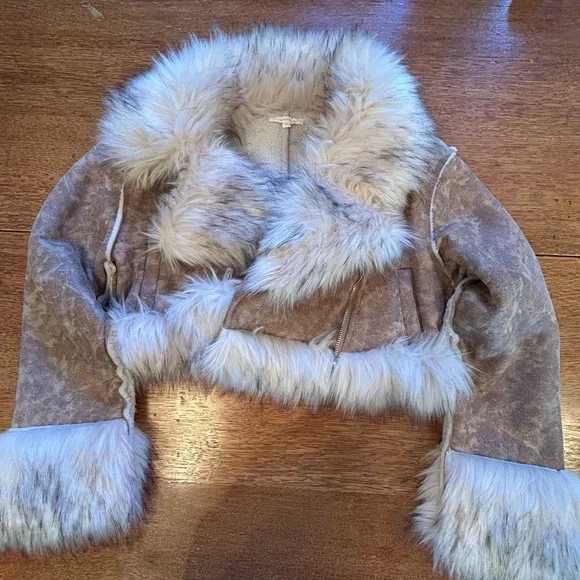 Hot & Delicious Faux Fur Jacket in Cream and Tan - Picture 1 of 12